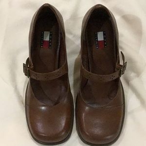 Tommy Hilfiger Caramel Leather Shoes